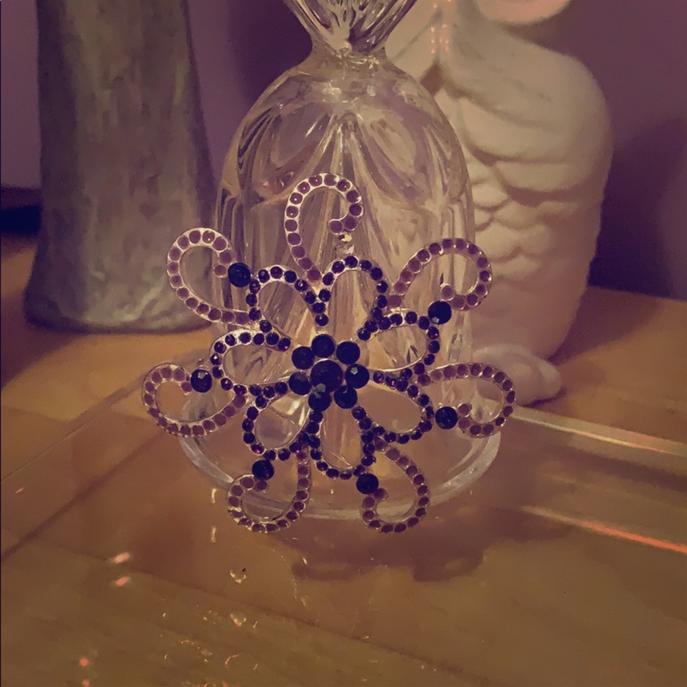 Brooch